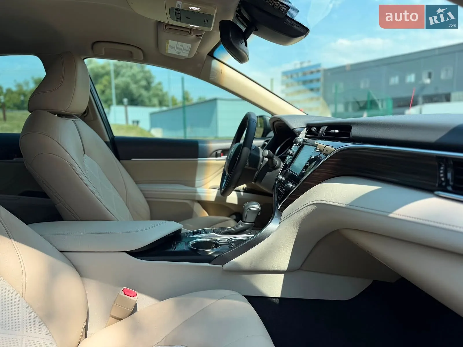 2018 Toyota Camry - мініатюра 11