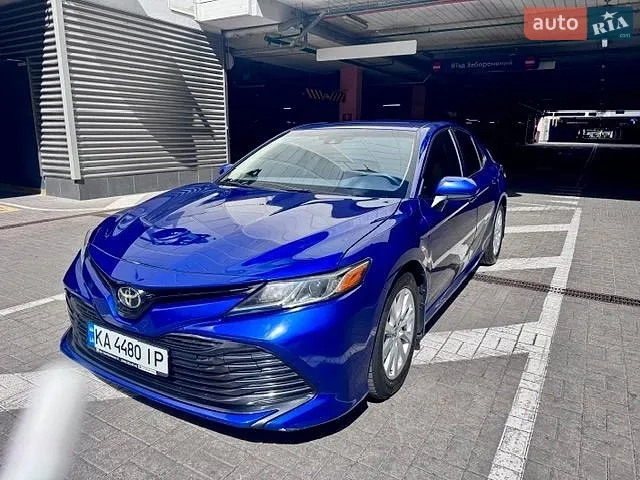 2016 Toyota Camry - мініатюра 10