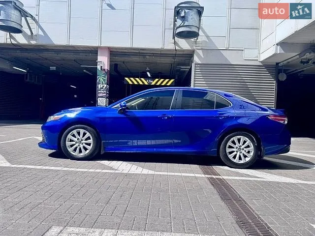 2017 Toyota Camry - мініатюра 4