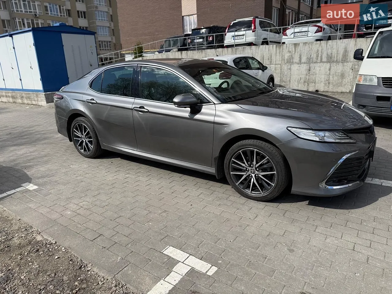 2021 Toyota Camry - мініатюра 3
