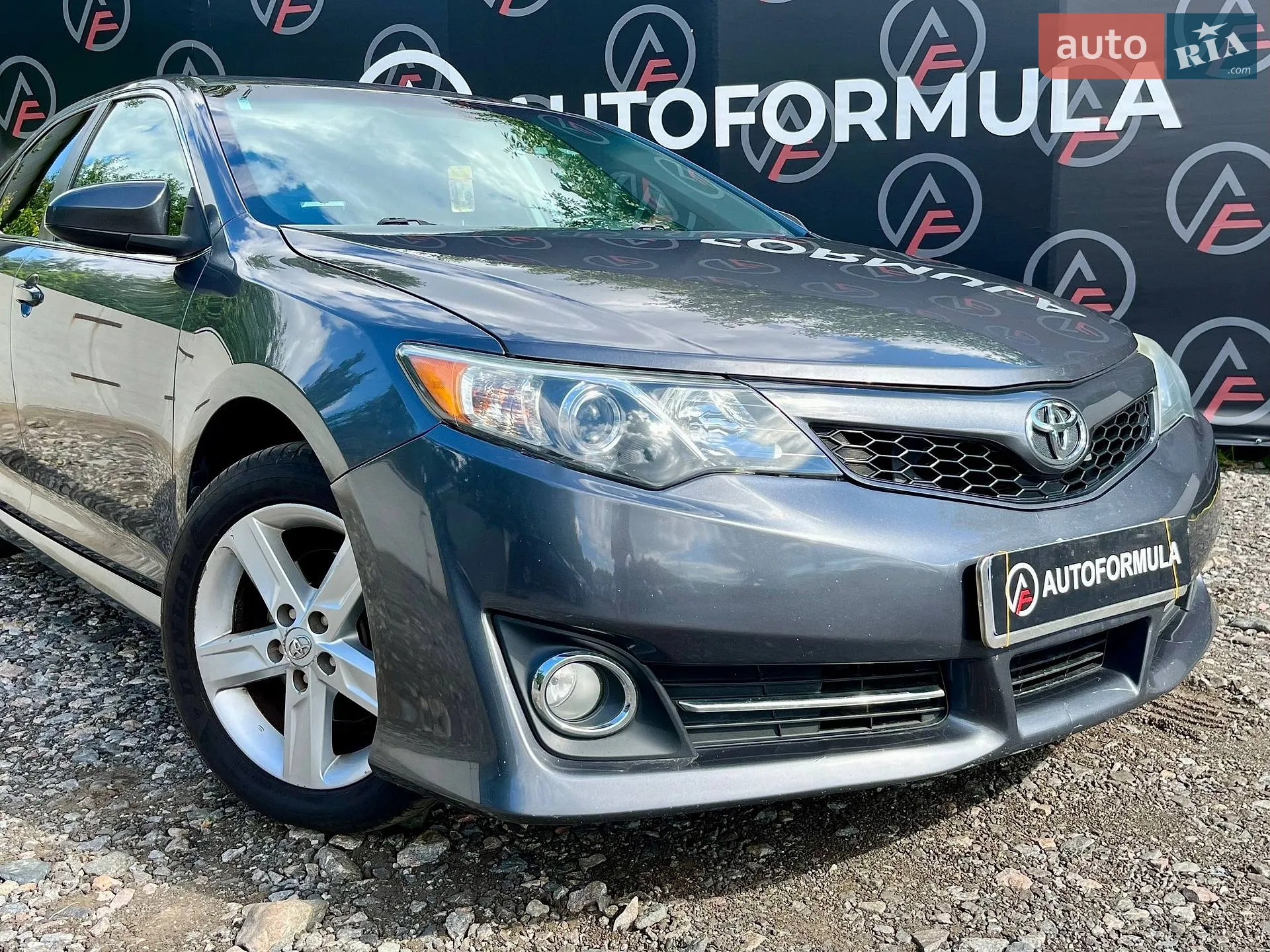 2014 Toyota Camry - мініатюра 4