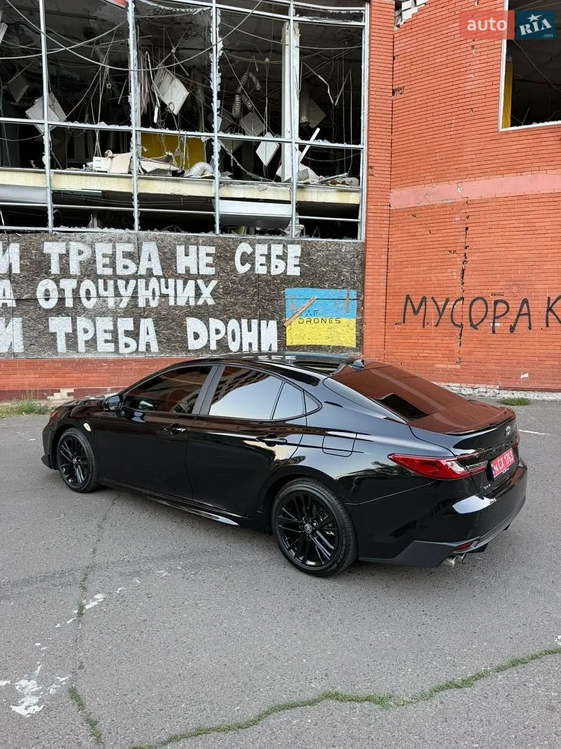 2025 Toyota Camry - мініатюра 9