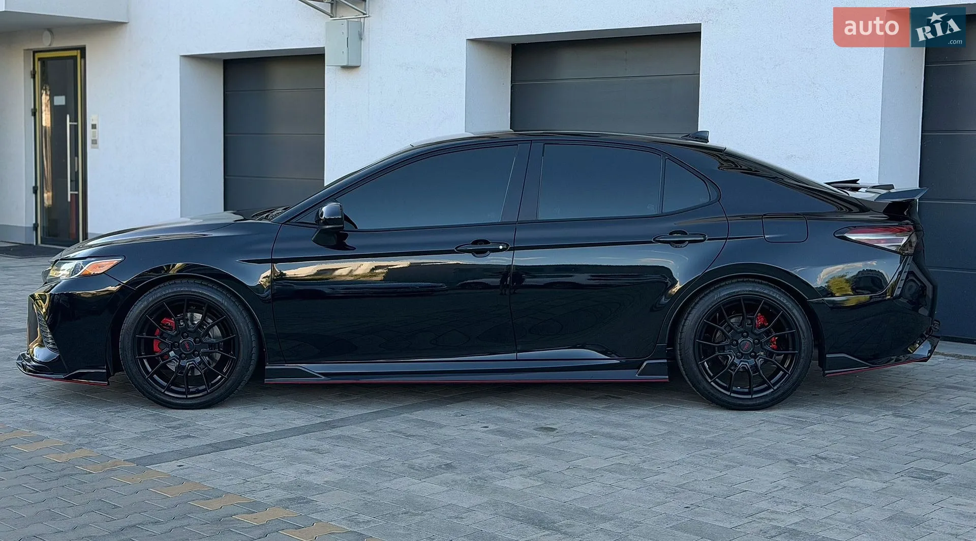 2019 Toyota Camry - мініатюра 3