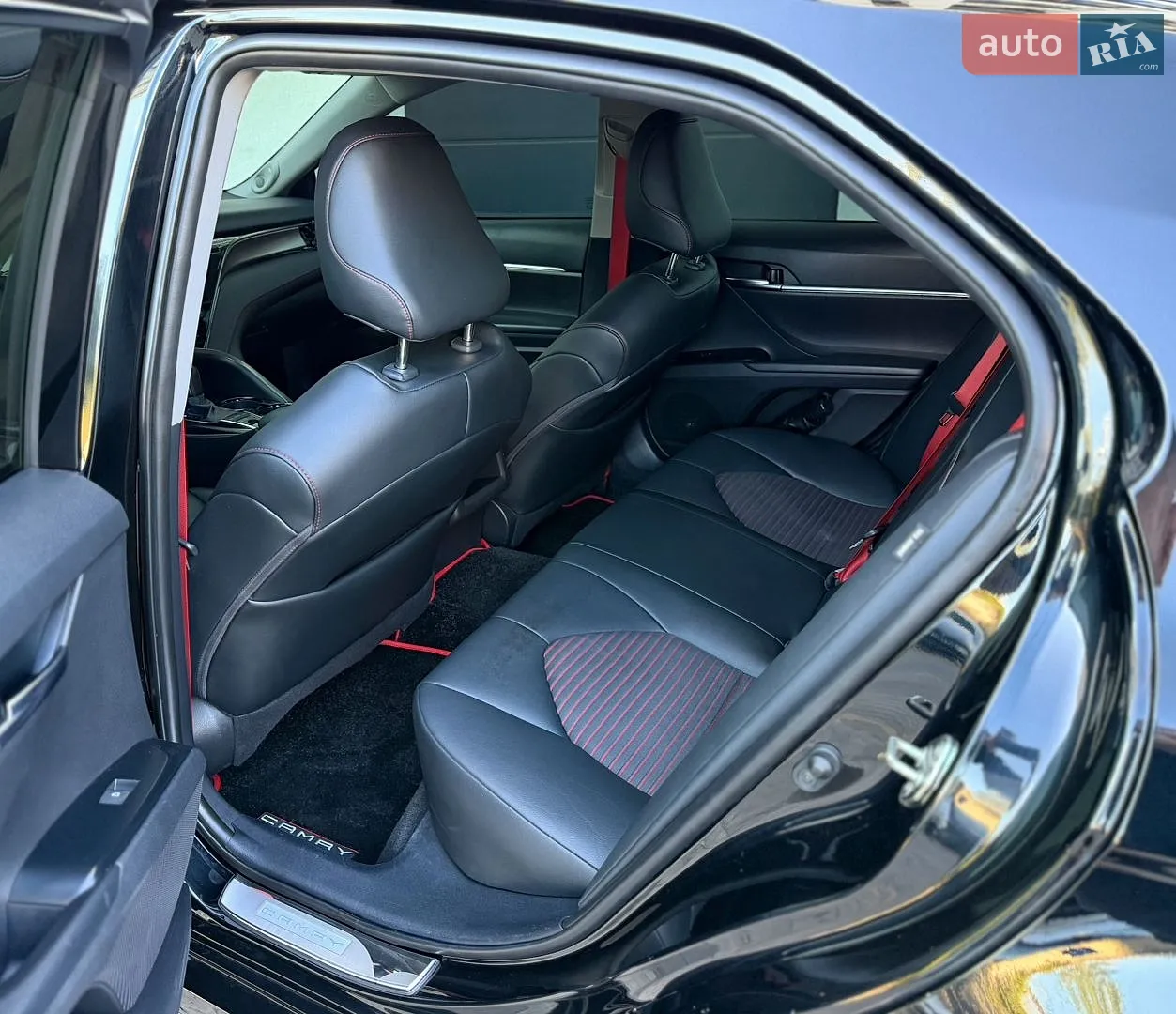 2019 Toyota Camry - мініатюра 20
