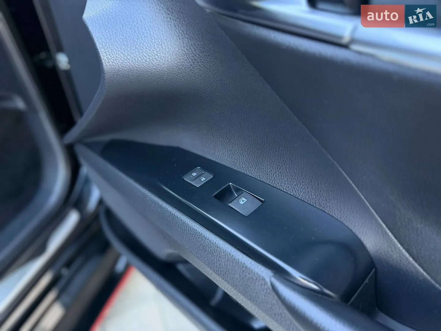 2019 Toyota Camry - мініатюра 34