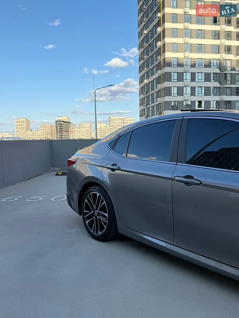 2024 Toyota Camry - мініатюра 4