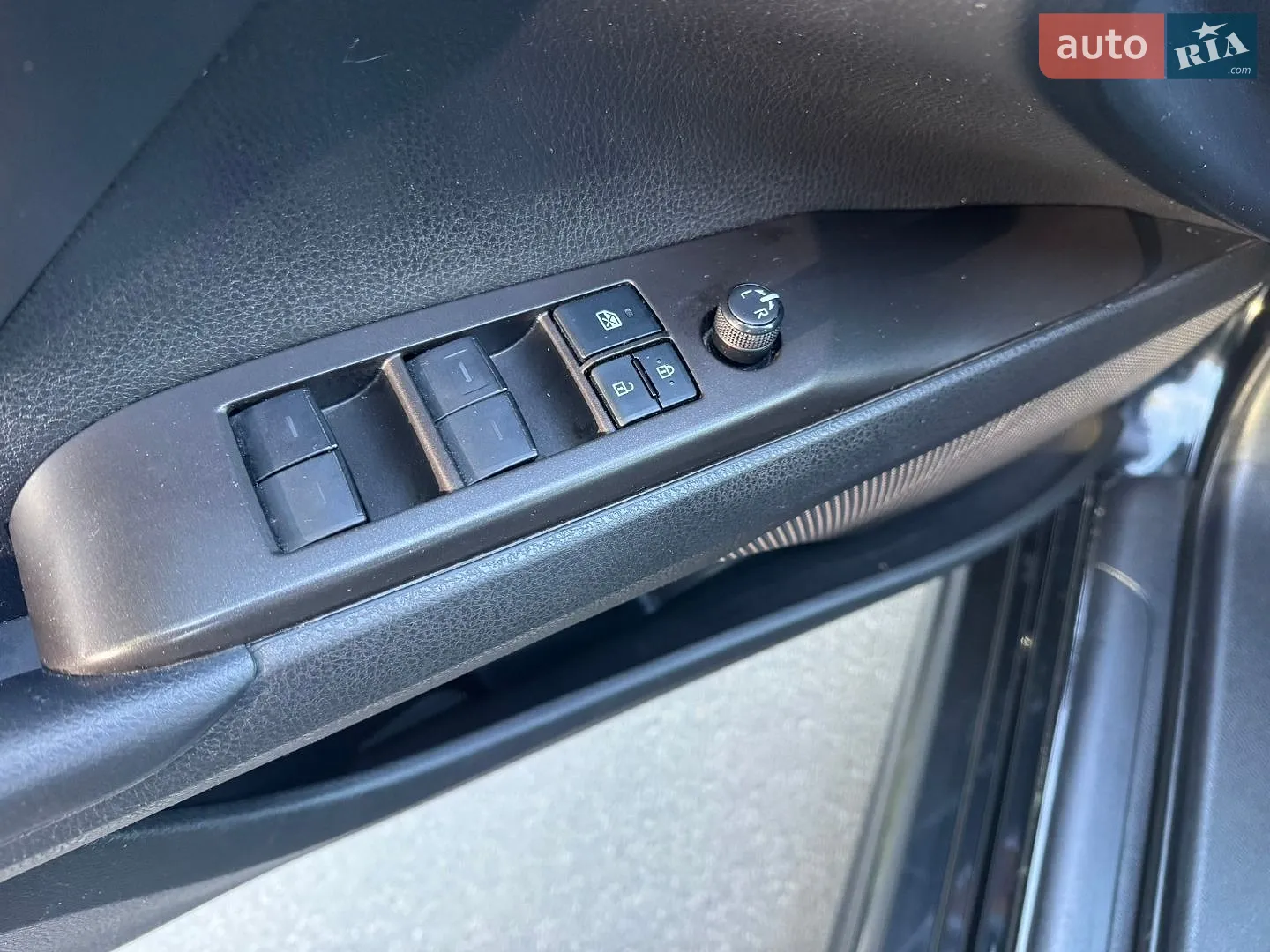 2021 Toyota Camry - мініатюра 22