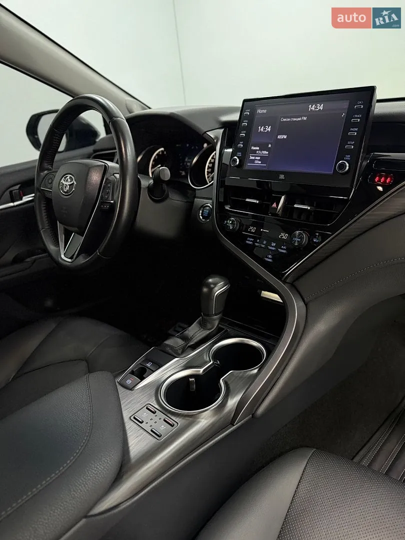 2022 Toyota Camry - мініатюра 19