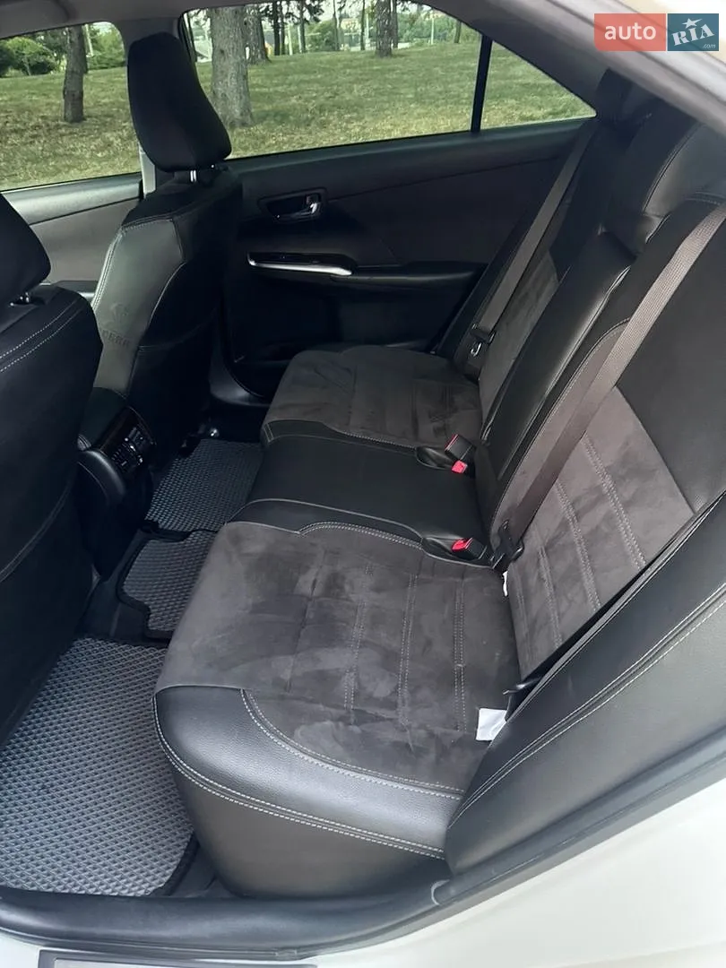 2017 Toyota Camry - мініатюра 9