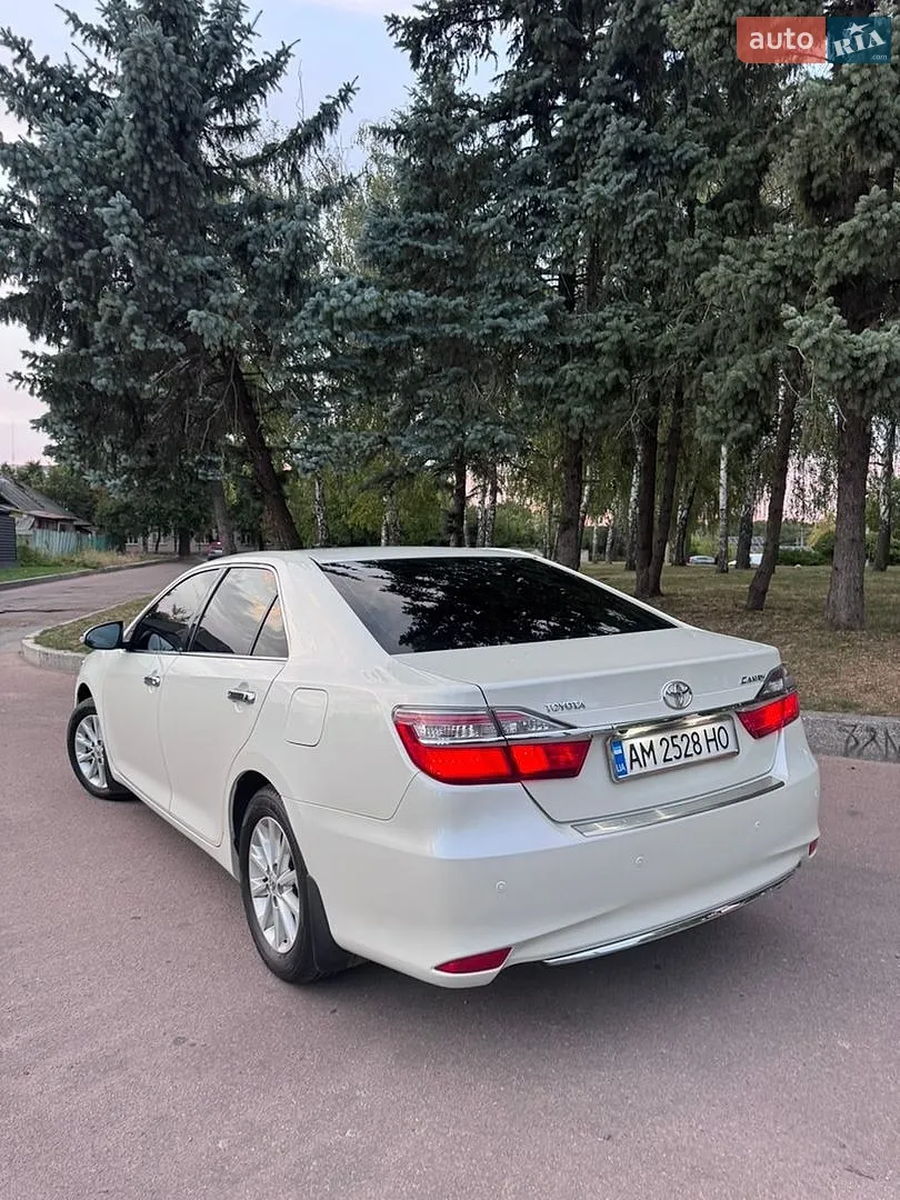 2017 Toyota Camry - мініатюра 4