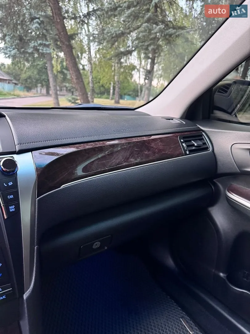 2017 Toyota Camry - мініатюра 16