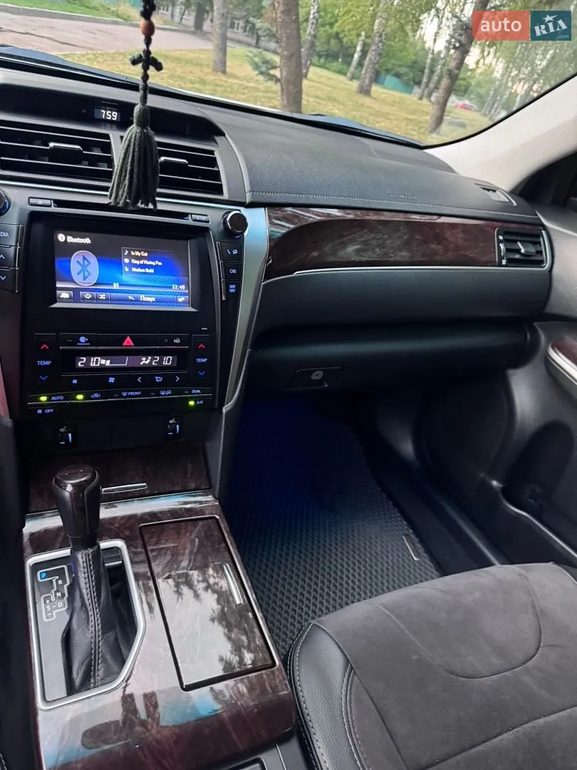 2017 Toyota Camry - мініатюра 17