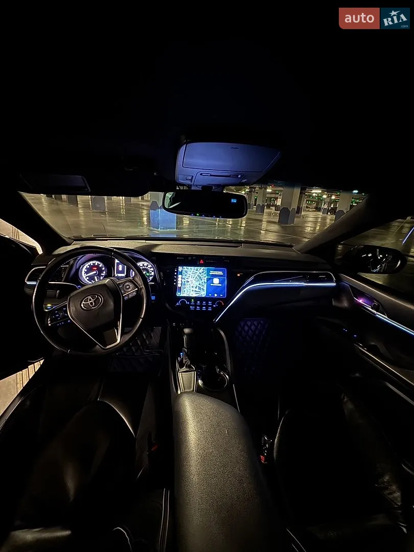 2017 Toyota Camry - мініатюра 13