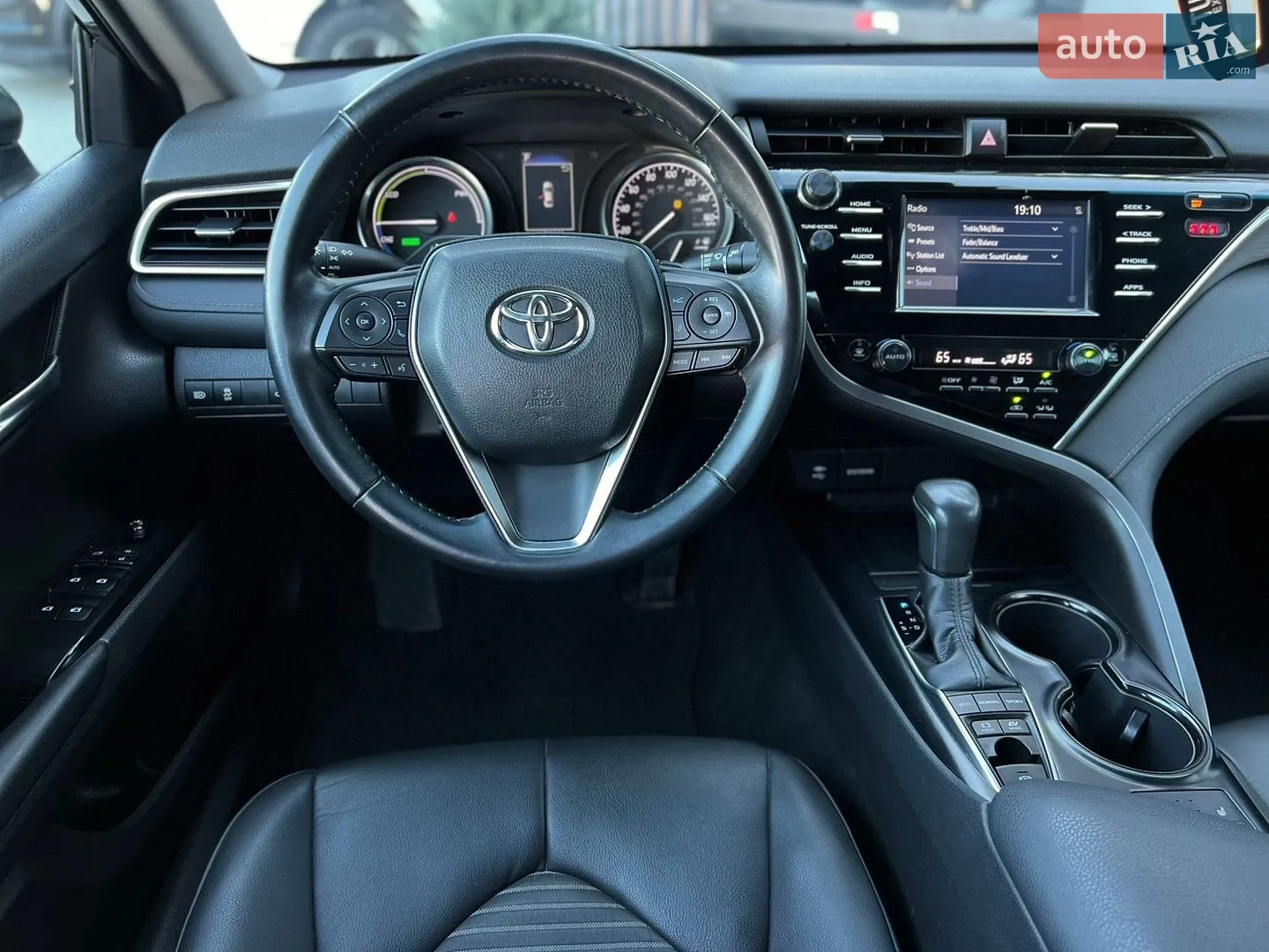 2017 Toyota Camry - мініатюра 10