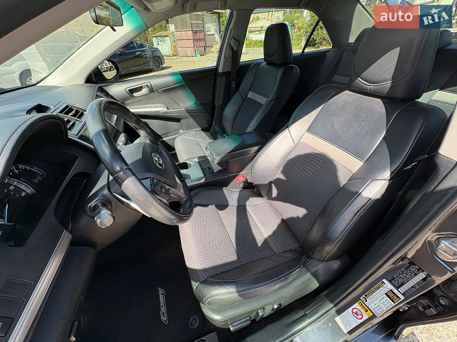 2013 Toyota Camry - мініатюра 11
