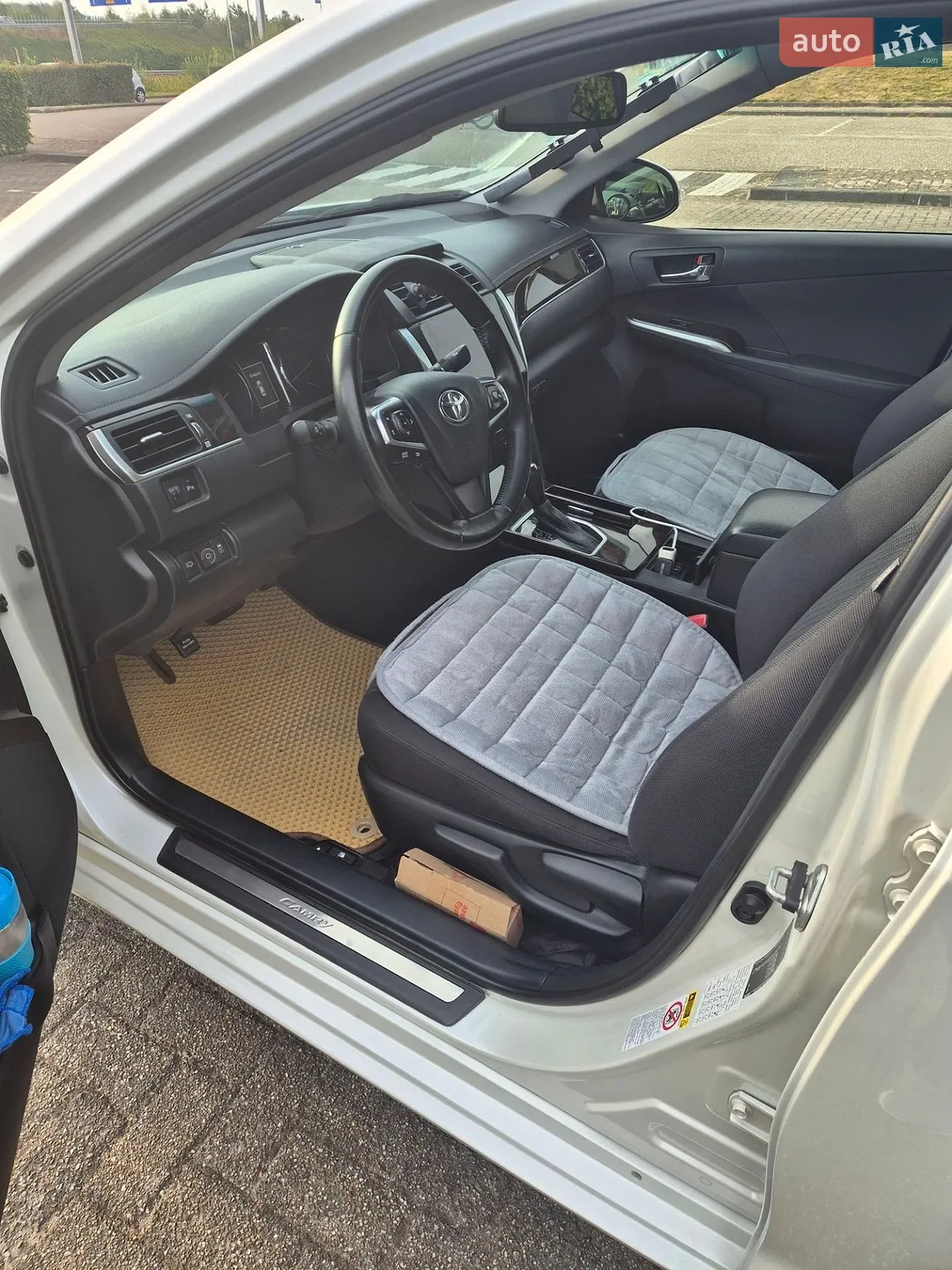 2016 Toyota Camry - мініатюра 3