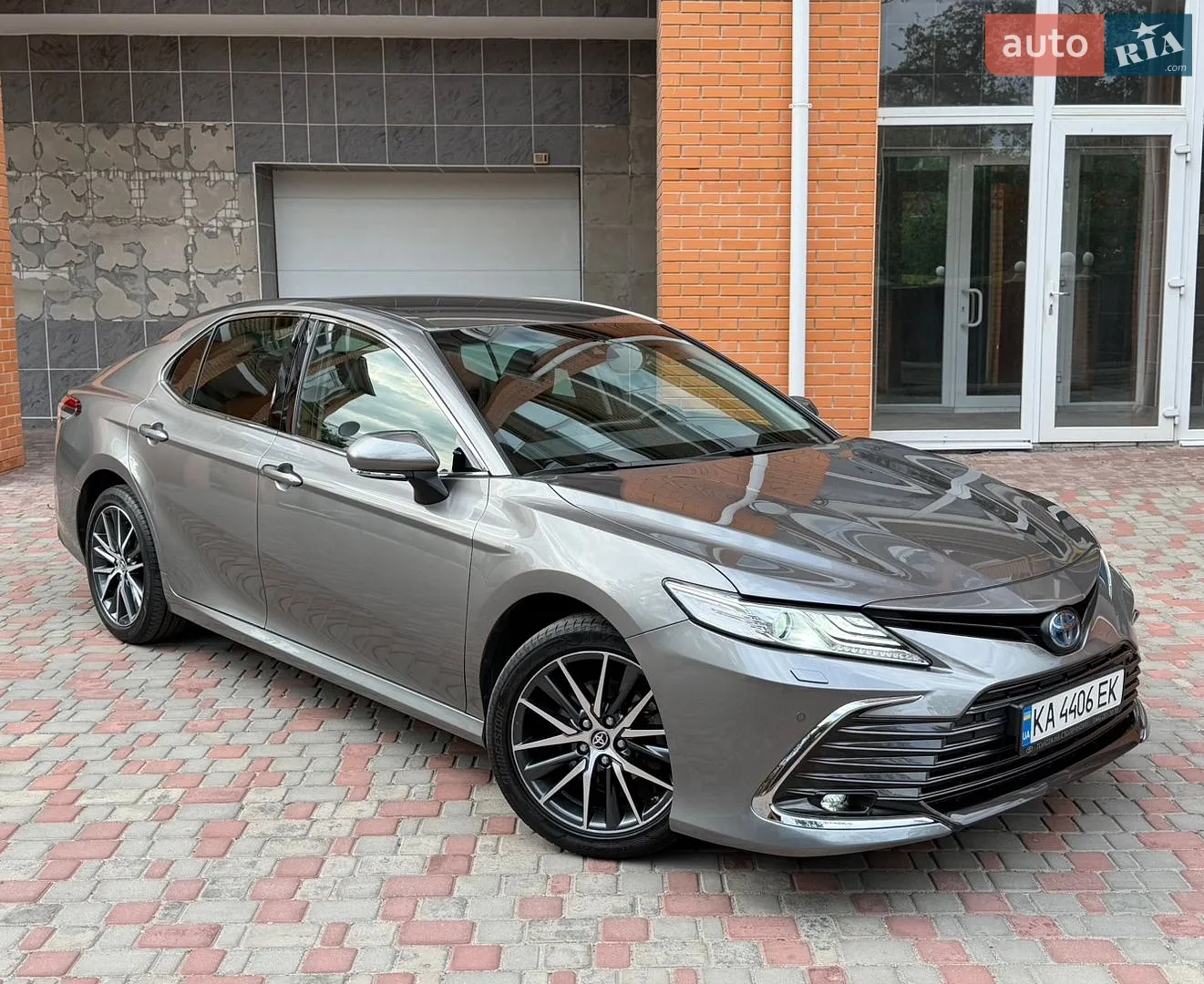 2021 Toyota Camry - мініатюра 19