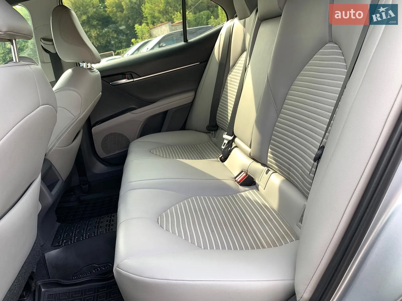 2018 Toyota Camry - мініатюра 25