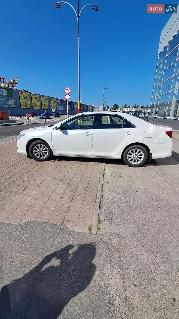 2012 Toyota Camry - мініатюра 21