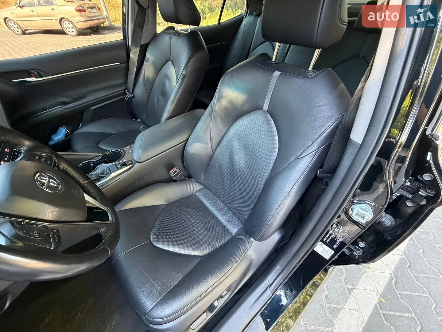 2021 Toyota Camry - мініатюра 16