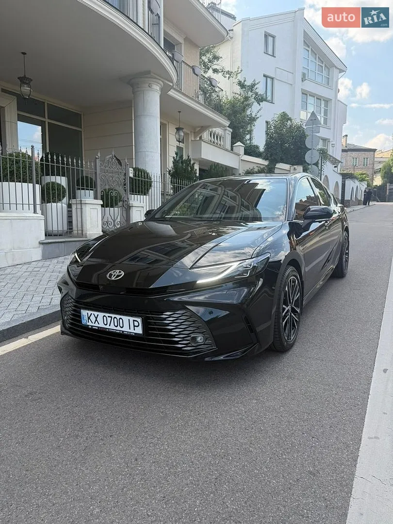2025 Toyota Camry - мініатюра 2
