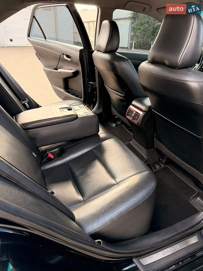 2012 Toyota Camry - мініатюра 24