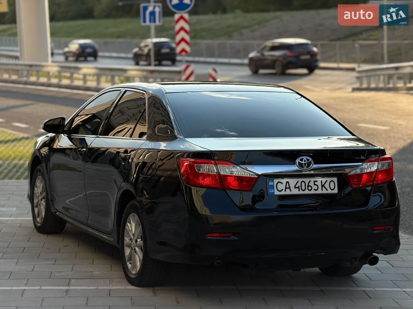 2012 Toyota Camry - мініатюра 8