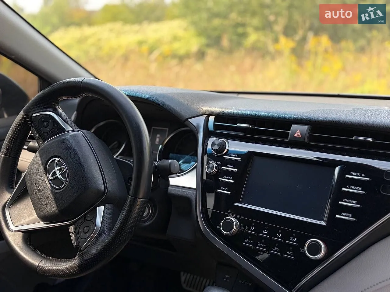 2017 Toyota Camry - мініатюра 12