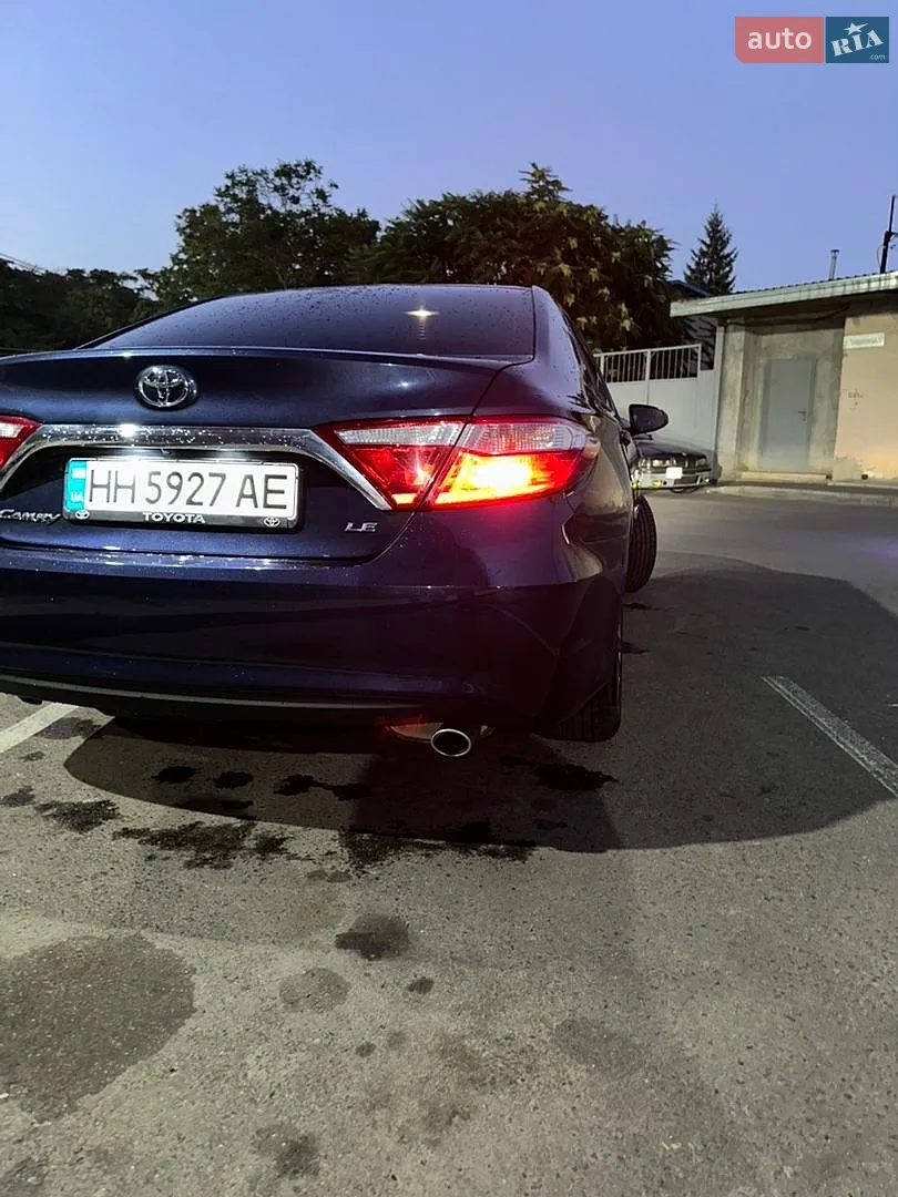 2016 Toyota Camry - мініатюра 11