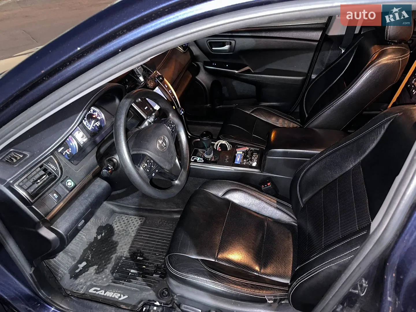 2016 Toyota Camry - мініатюра 29