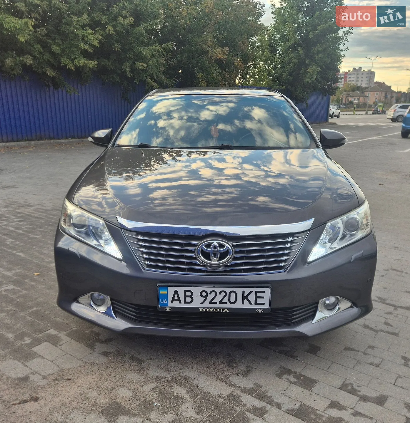 2013 Toyota Camry - фото 1