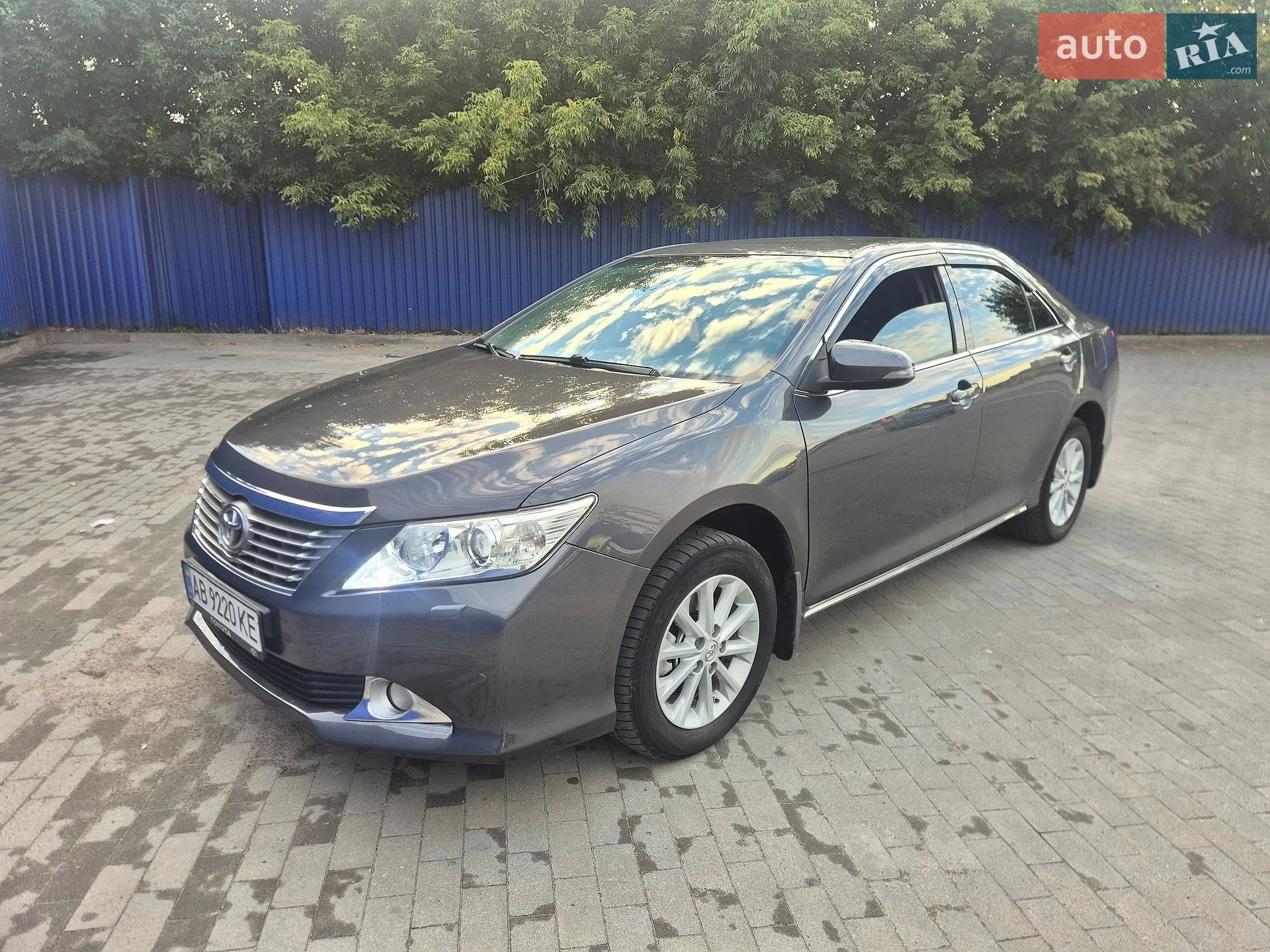 2013 Toyota Camry - мініатюра 2