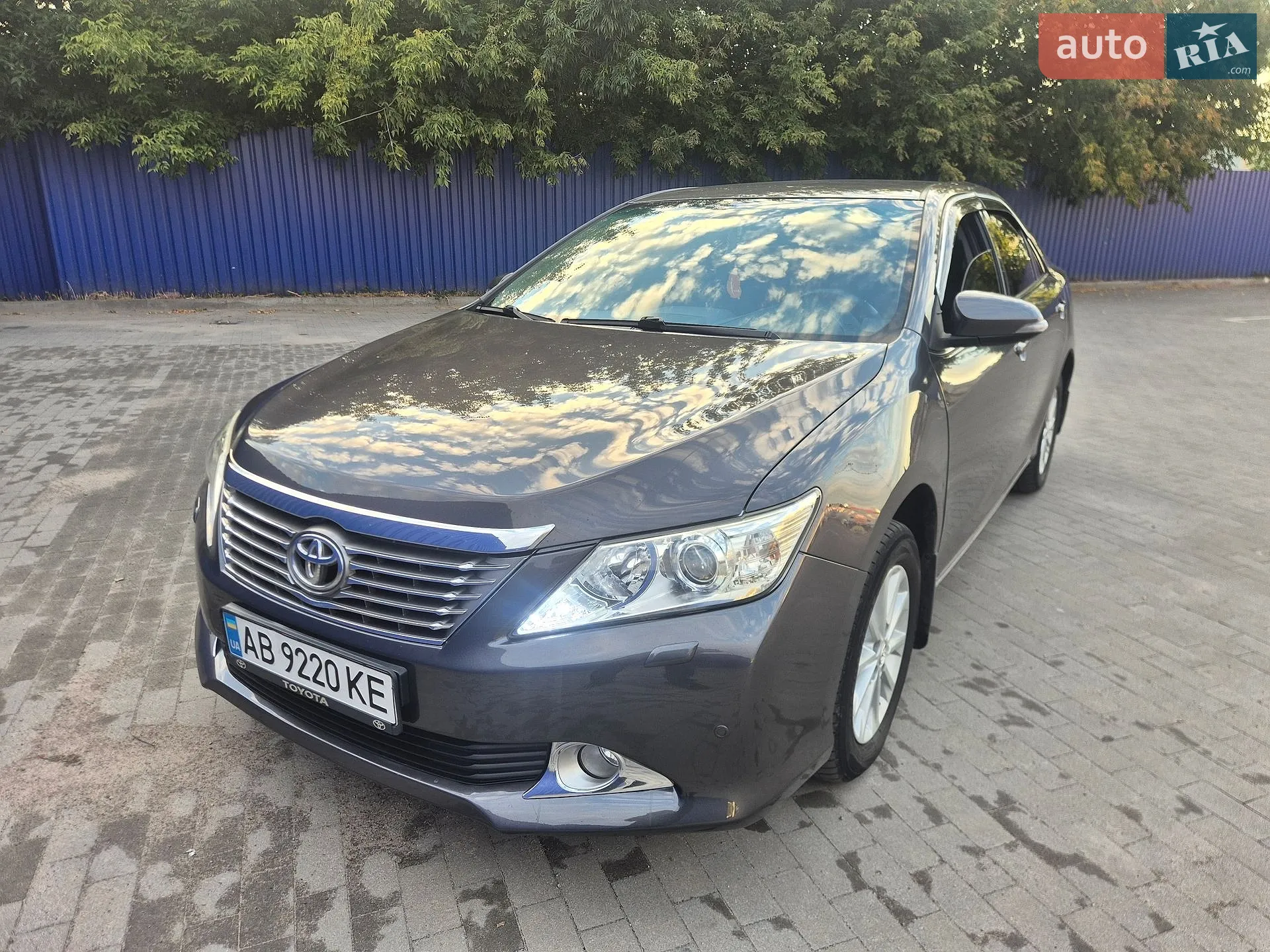 2013 Toyota Camry - мініатюра 3