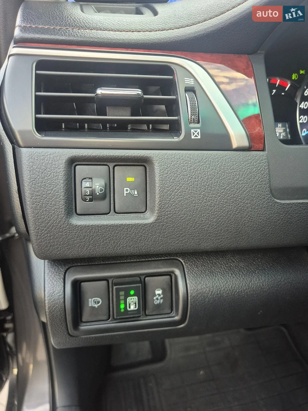 2013 Toyota Camry - мініатюра 19