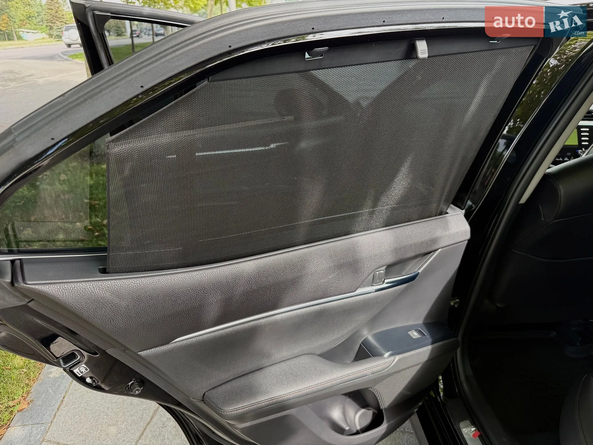 2020 Toyota Camry - мініатюра 24