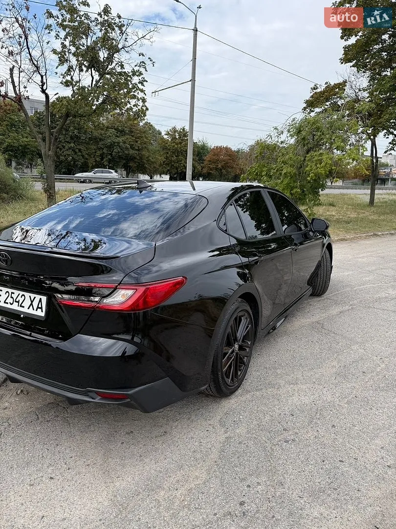 2025 Toyota Camry - мініатюра 17