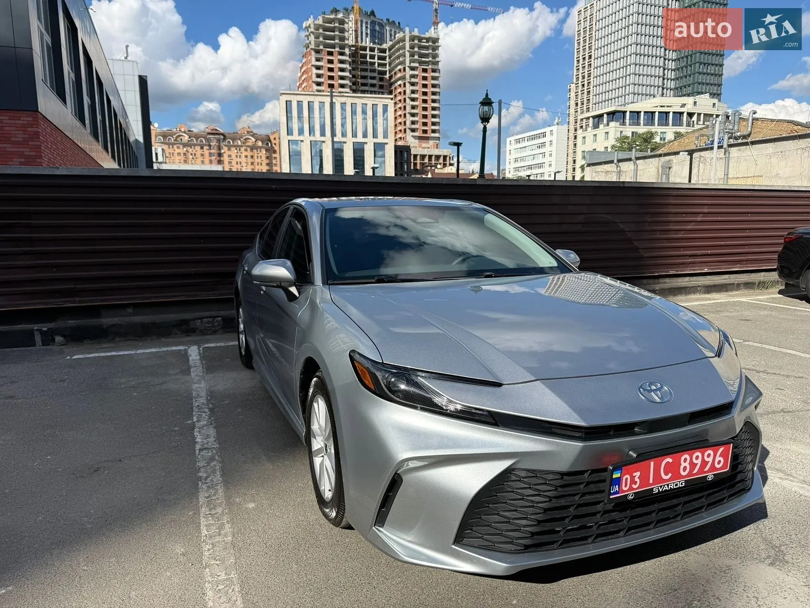 2025 Toyota Camry - мініатюра 2