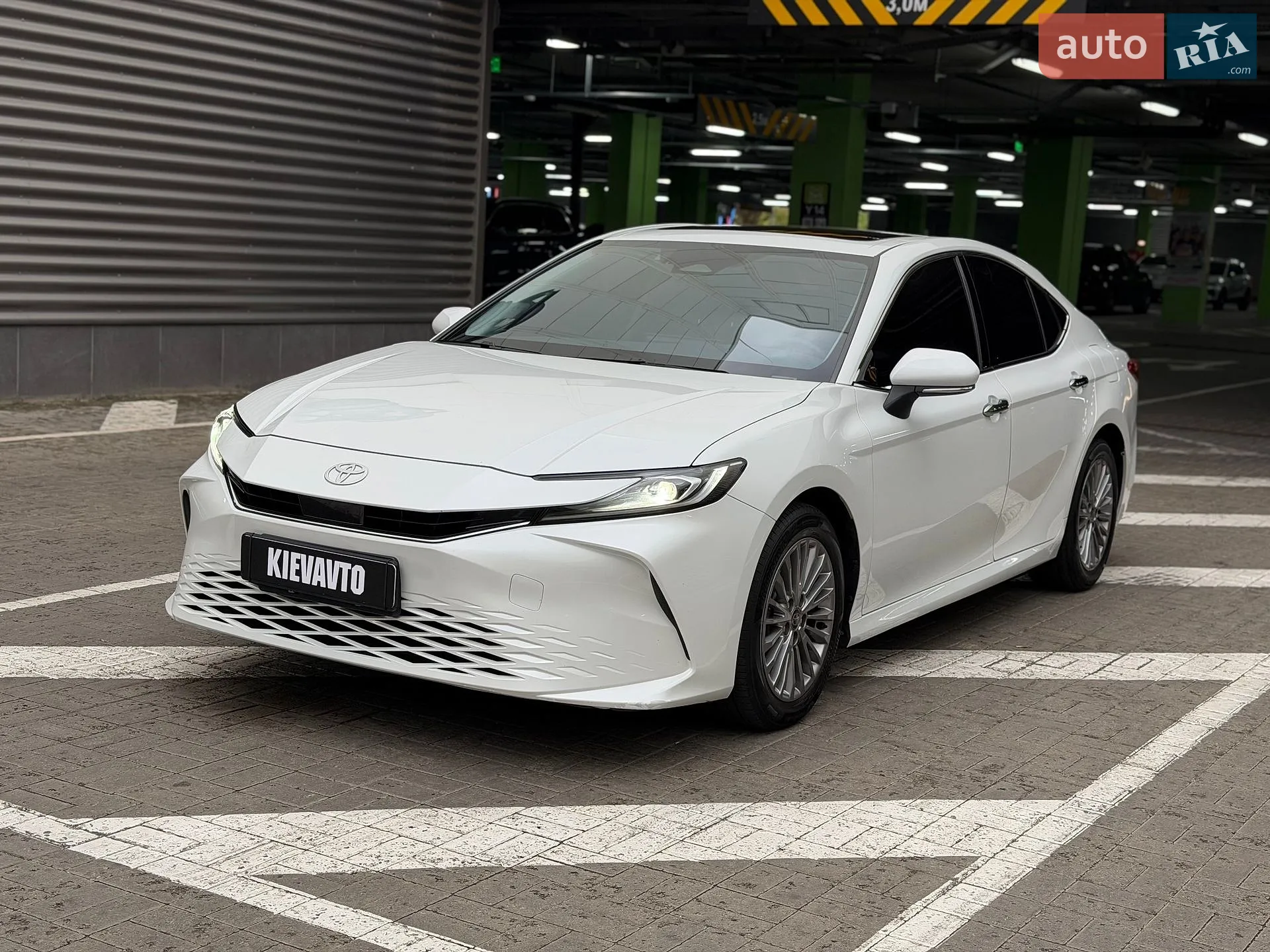 2024 Toyota Camry - мініатюра 2