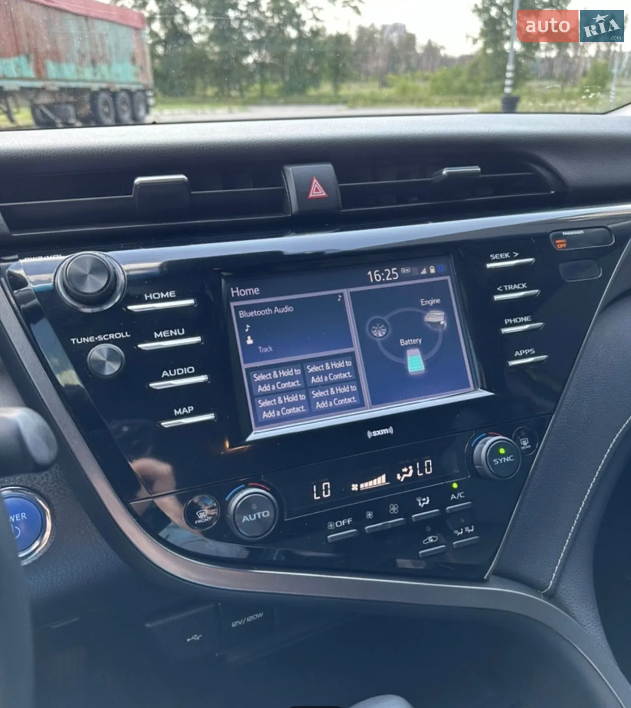 2020 Toyota Camry - мініатюра 9