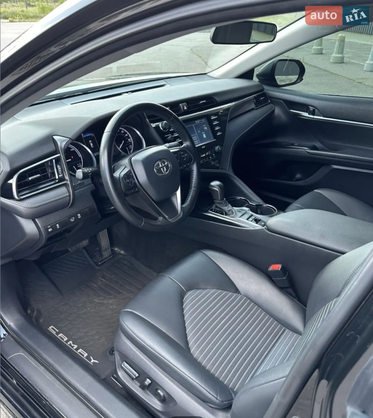 2020 Toyota Camry - мініатюра 10