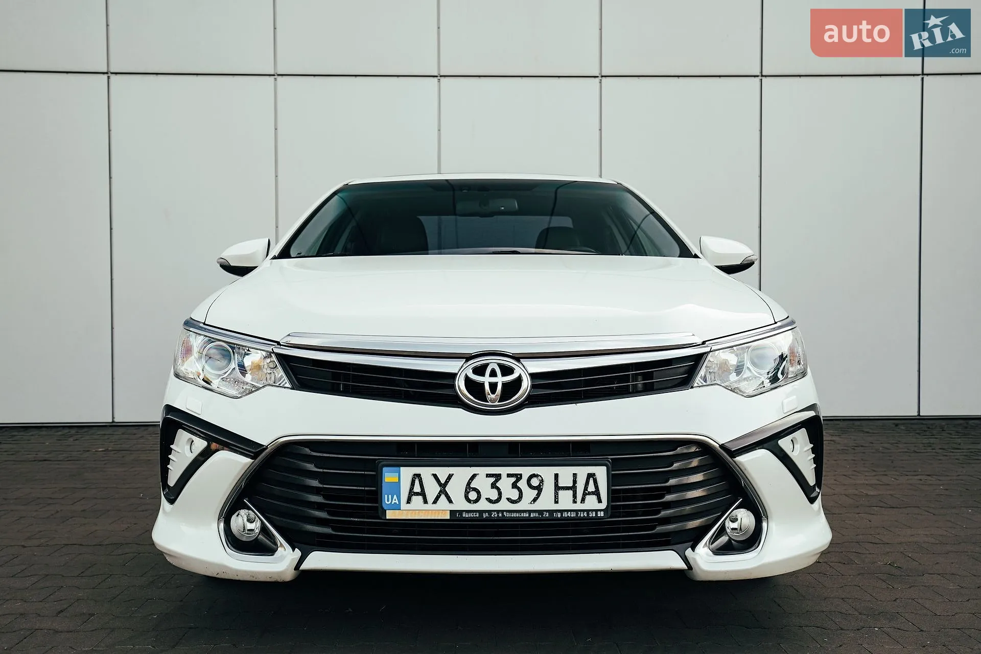 2016 Toyota Camry - мініатюра 2