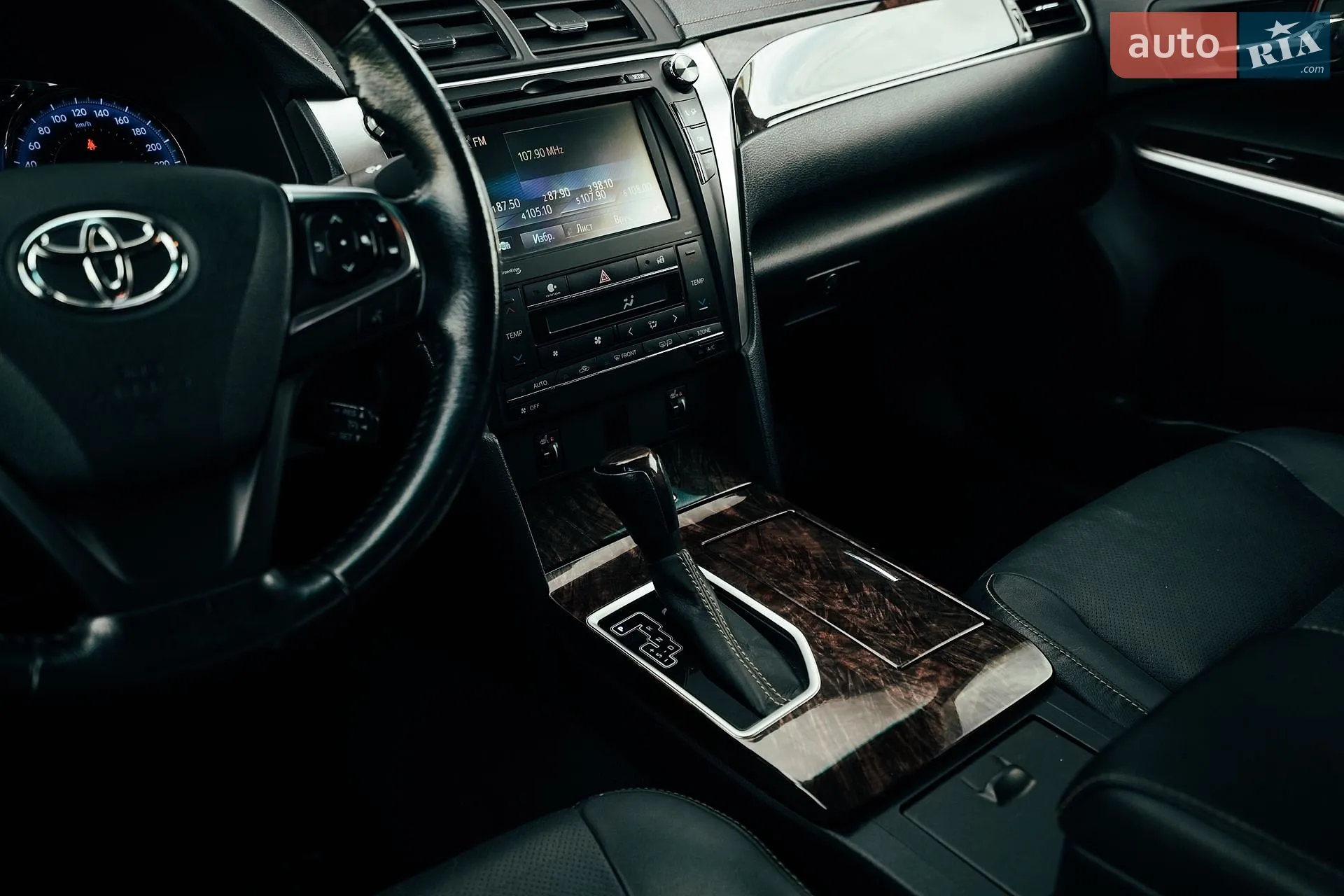 2016 Toyota Camry - мініатюра 41