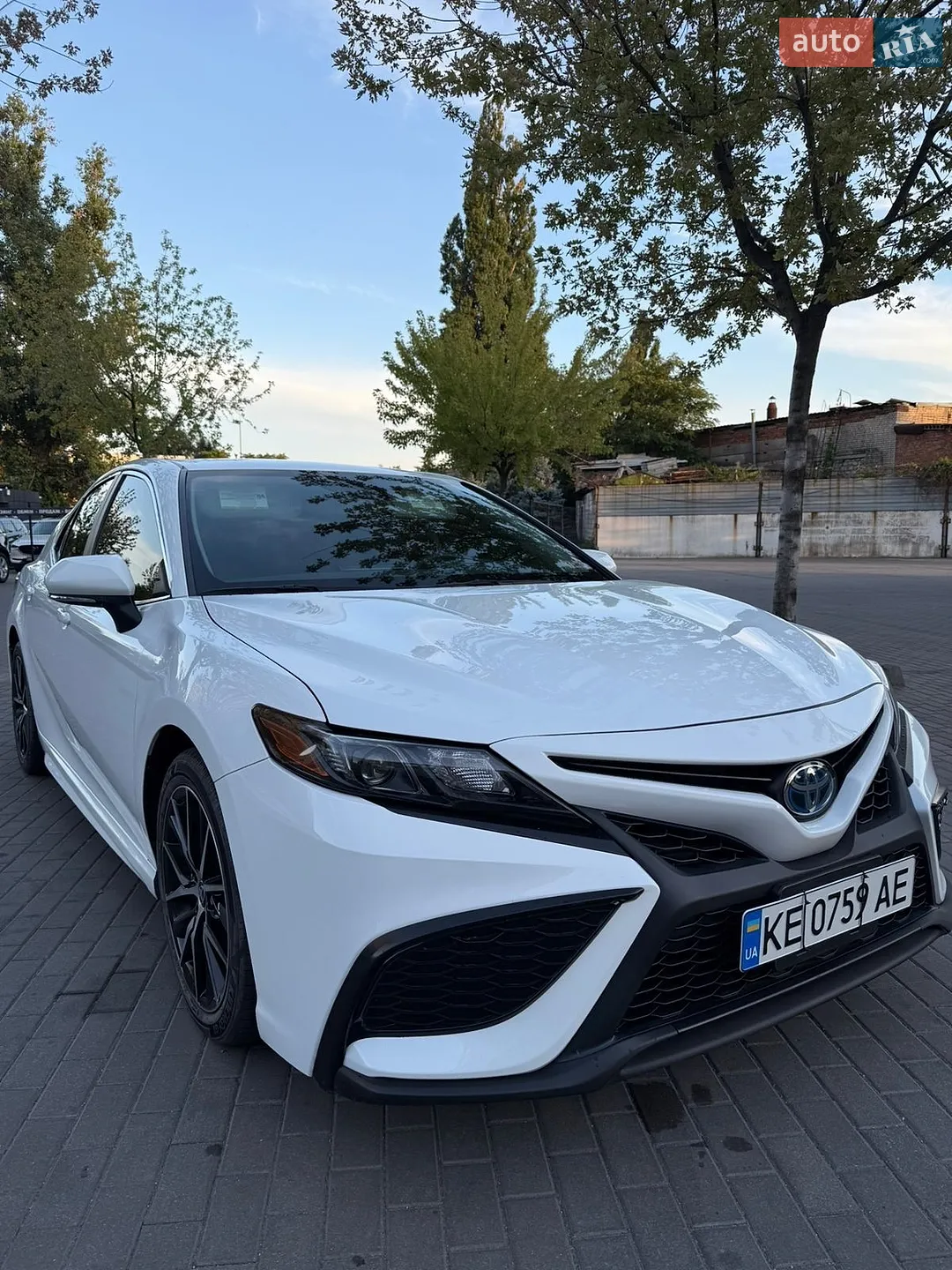 2022 Toyota Camry - мініатюра 2
