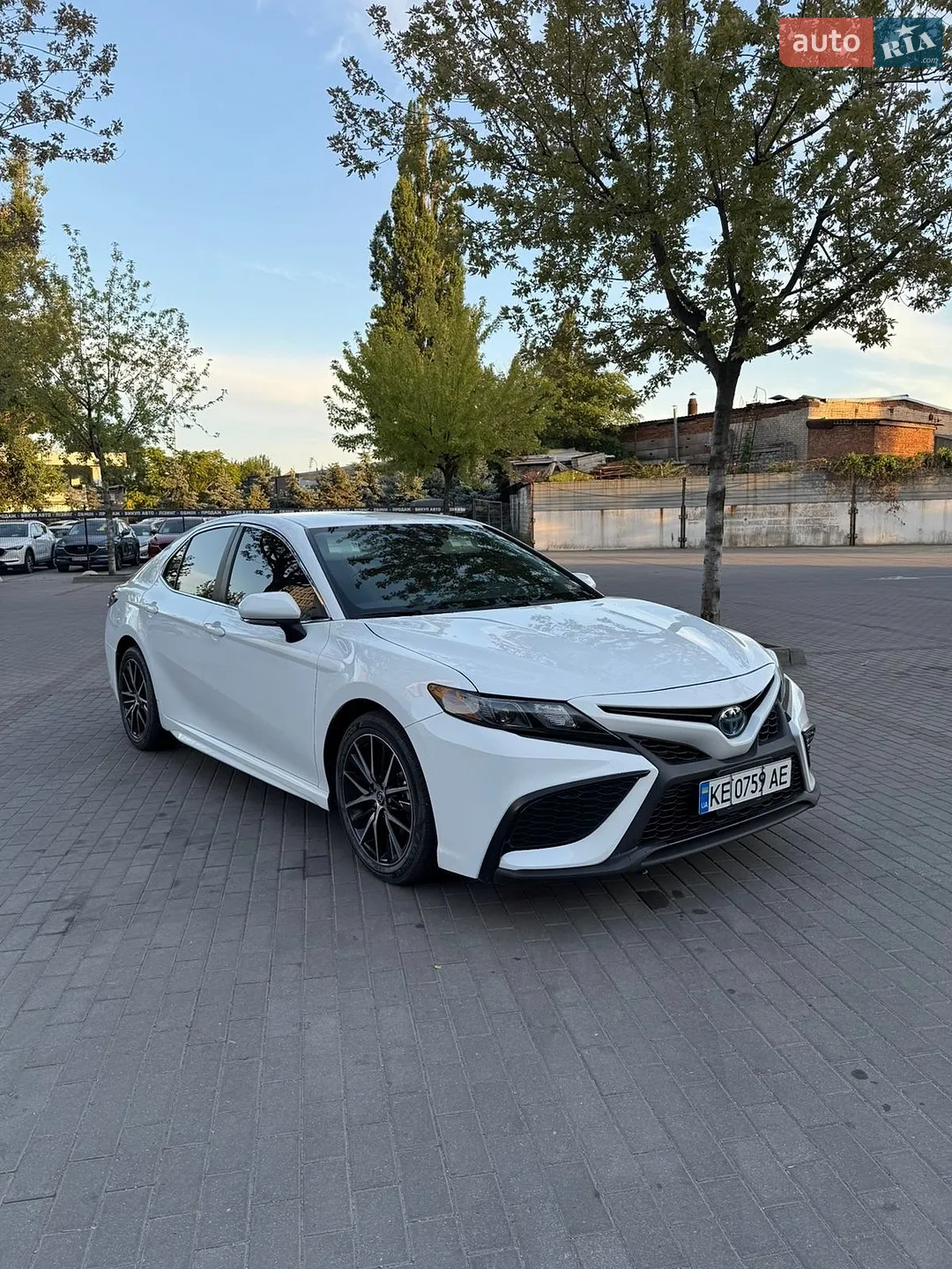2022 Toyota Camry - фото 1