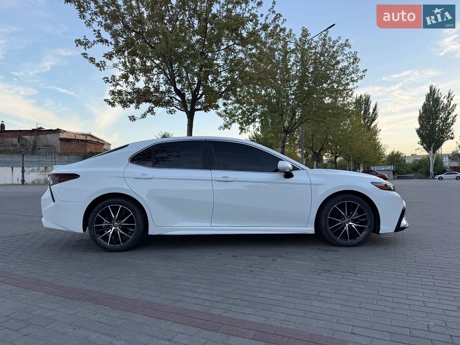 2022 Toyota Camry - мініатюра 6