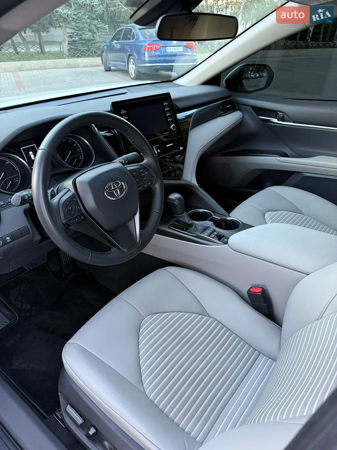 2022 Toyota Camry - мініатюра 9
