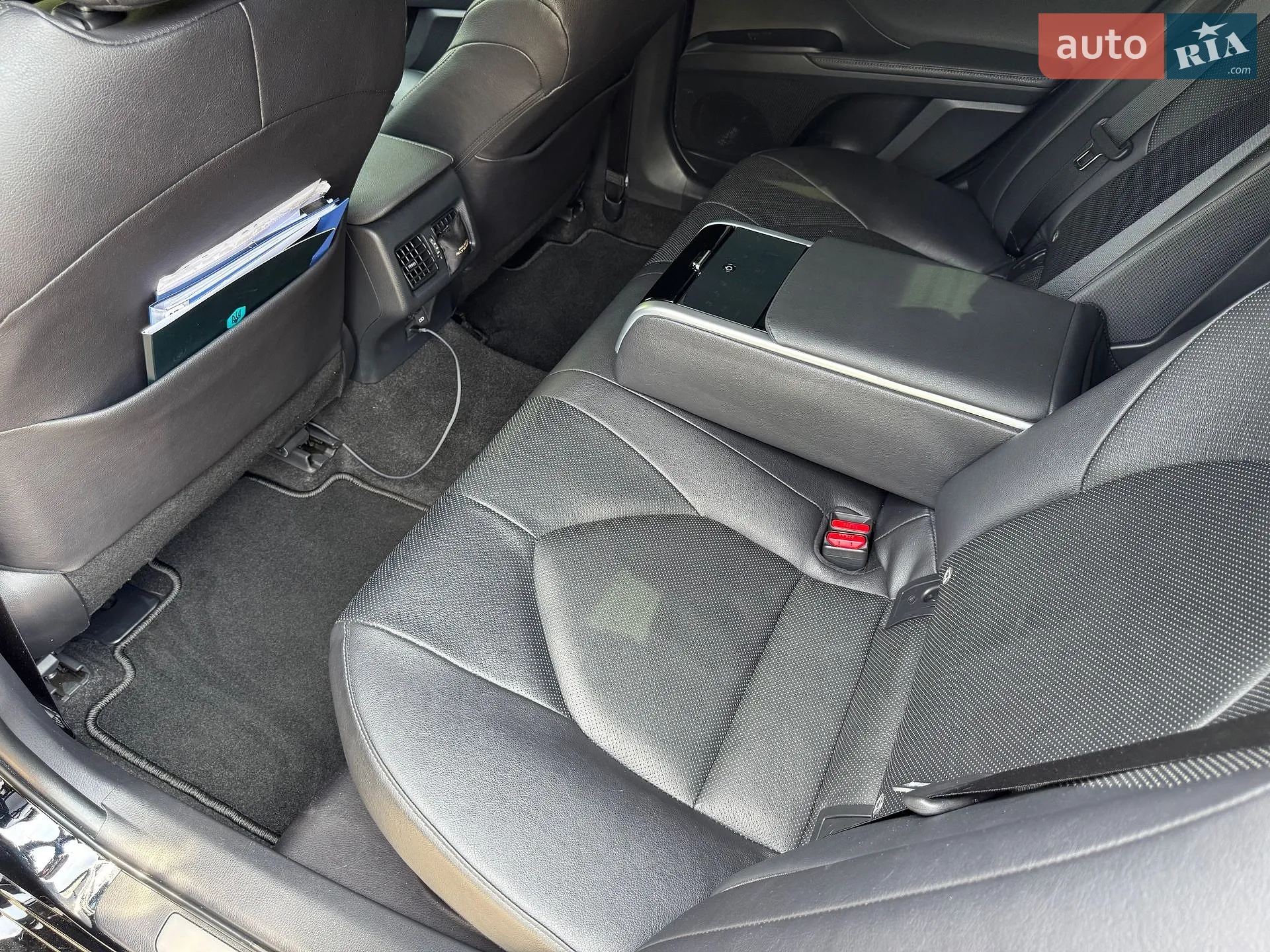 2024 Toyota Camry - мініатюра 27