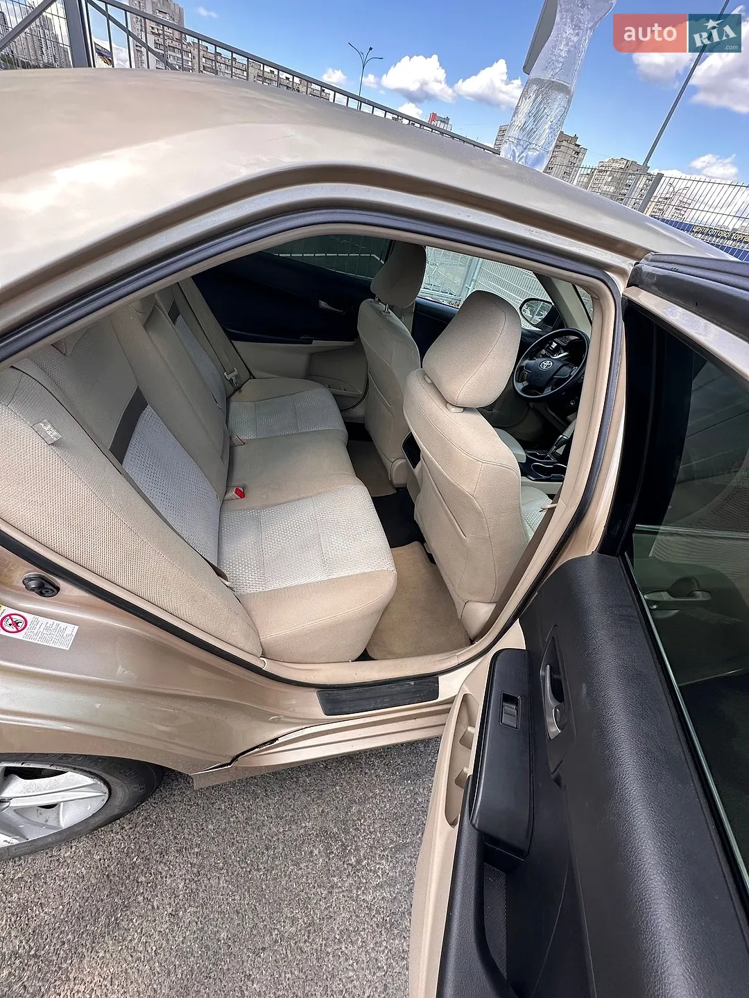 2011 Toyota Camry - мініатюра 8