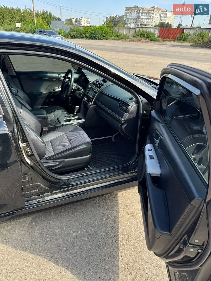 2013 Toyota Camry - мініатюра 12