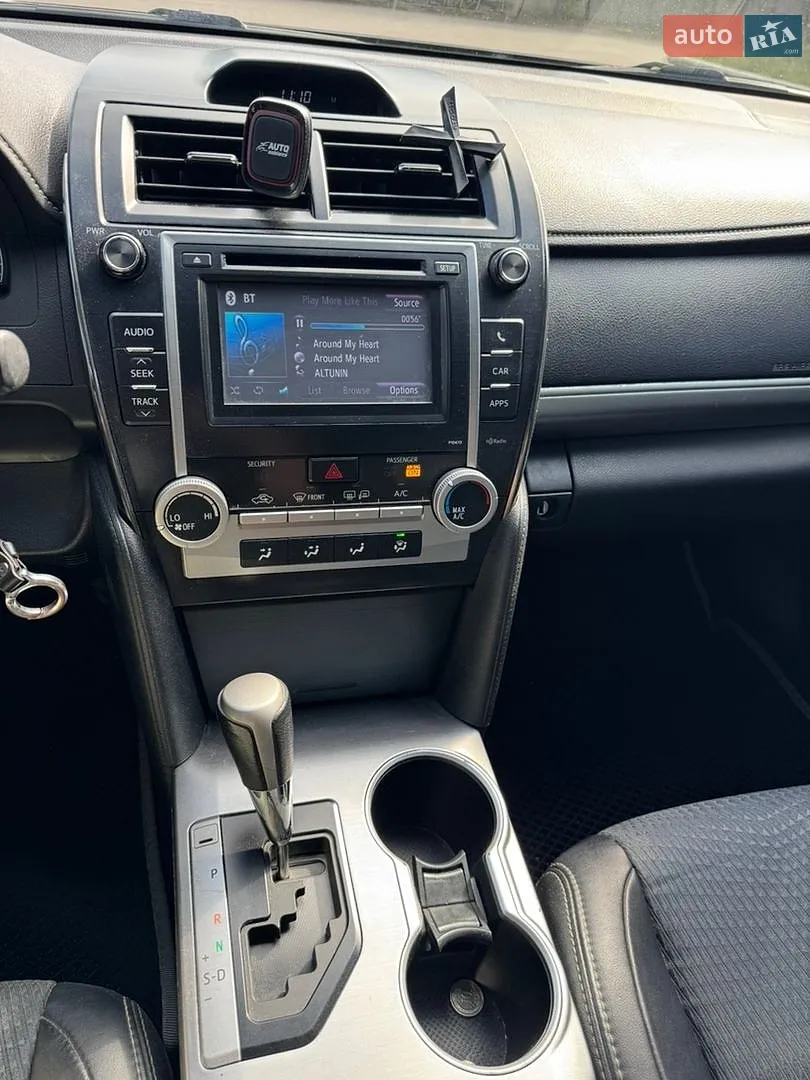 2013 Toyota Camry - мініатюра 15